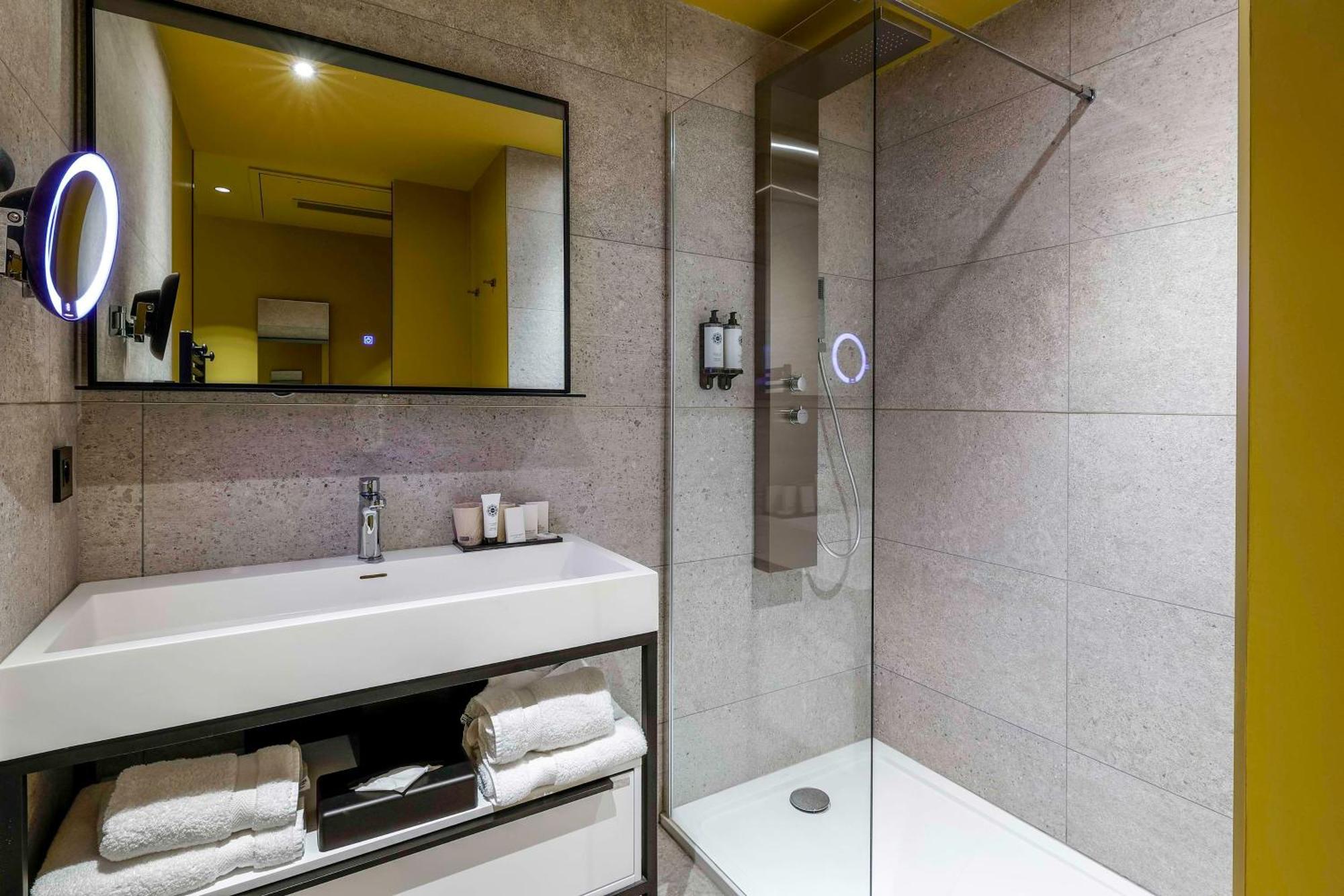 Leprince Hotel Spa; Best Western Premier Collection لو مان المظهر الخارجي الصورة